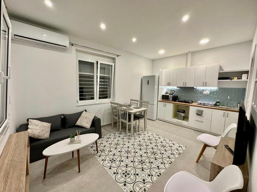 A13 Apartman Athén Szoba fotó